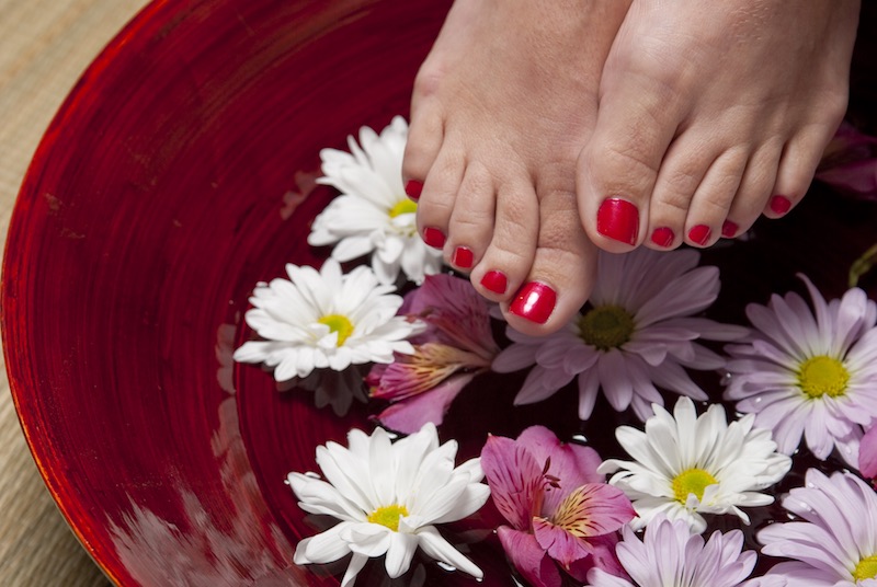 pedicure-foot-woman-sml
